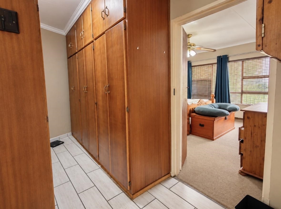 4 Bedroom Property for Sale in Pellissier Free State